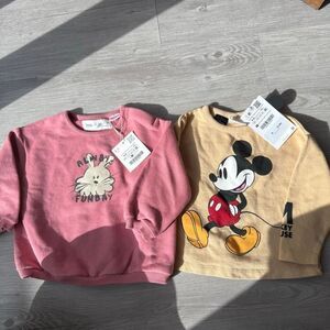 Zara baby sweaters size 6-9 months Mickey and Bunny